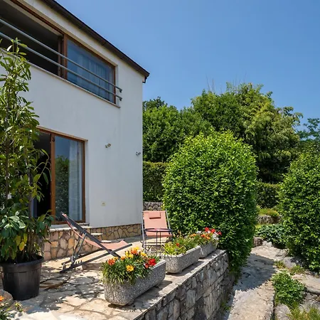 Apartamento Perla 1-2 By Interhome