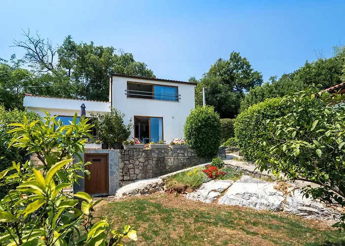 Perla 1-2 By Interhome * Ičići