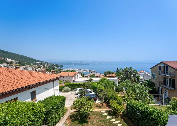 Perla 1-2 By Interhome Ičići