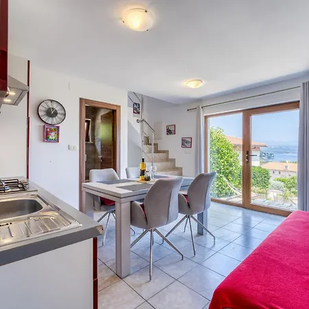 Perla 1-2 By Interhome Ičići