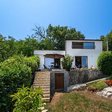 Perla 1-2 By Interhome