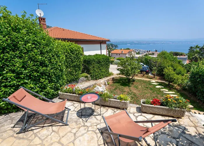 Perla 1-2 By Interhome *